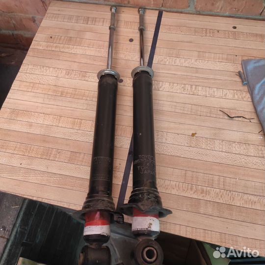 Амортизаторы на Тайоту