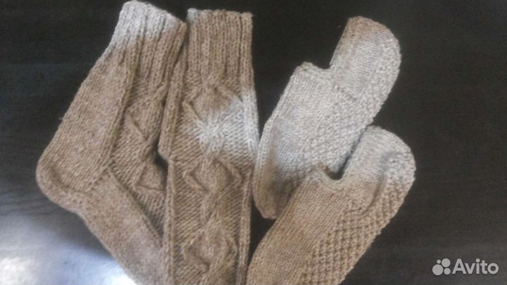 Вязанные носки, следки, сноуды, манишки, жилеты