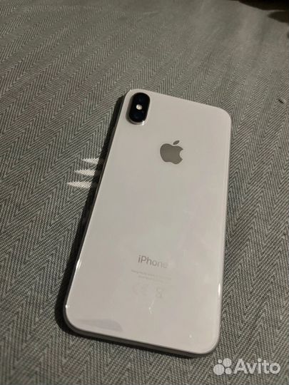 Телефон iPhone x