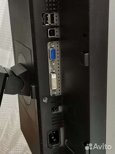 Монитор Dell 2209waf. 22 дюйма