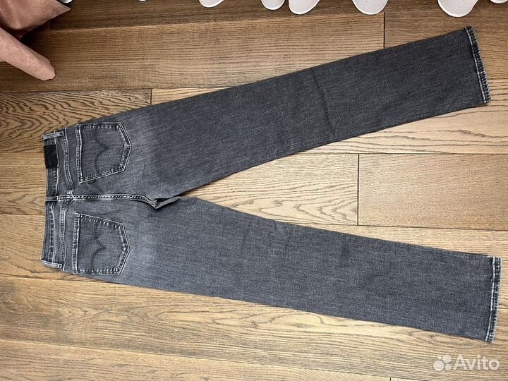 Джинсы женские levis 724