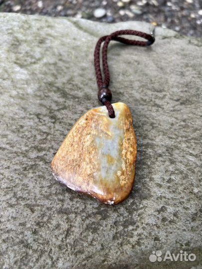 Нефритовый предмет #12