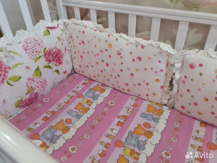 Бортики в кроватку для девочки