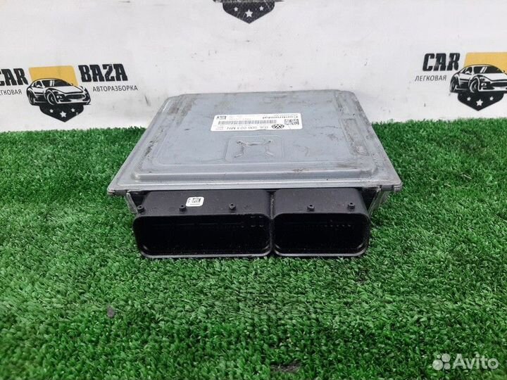 Блок управления двигателем Volkswagen Golf