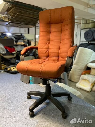 Компьютерное кресло