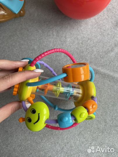Детские развивающие игрушки от 6 месяцев