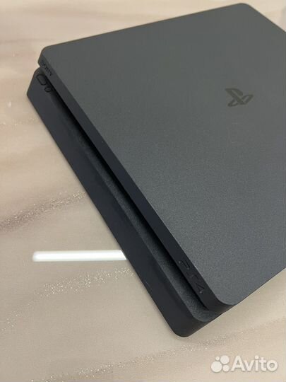 Sony PS4 slim 1tb