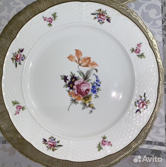 Блюдо тарелка thun 30 см