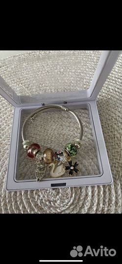 Браслет детский с шармами