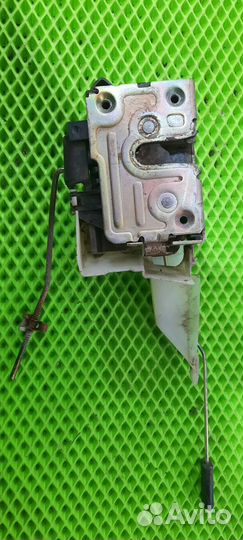 Замок двериRenault