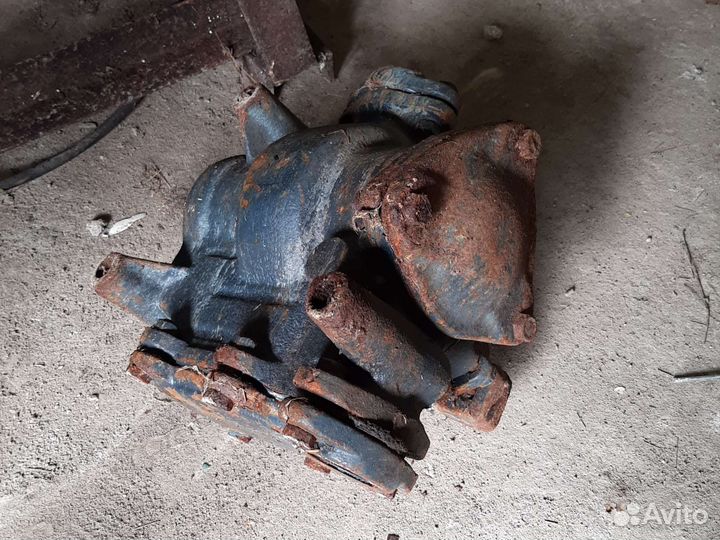 Насос ручной поршневой