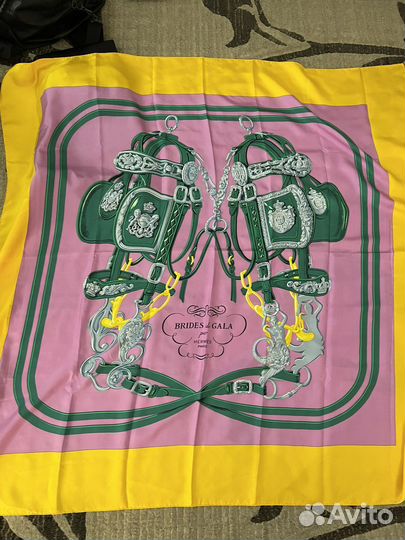 Шелковый платок Hermes