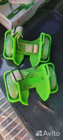 Ролики, колёсики на обувь светящиеся