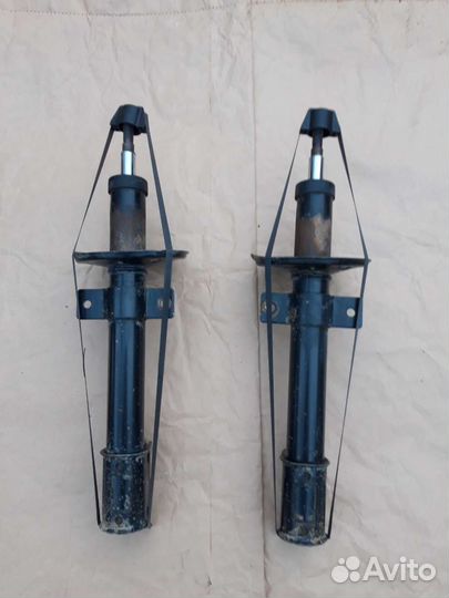 Стойки амортизаторы