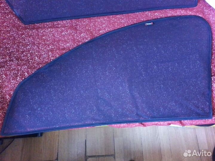 Маскиднные шторки Рено