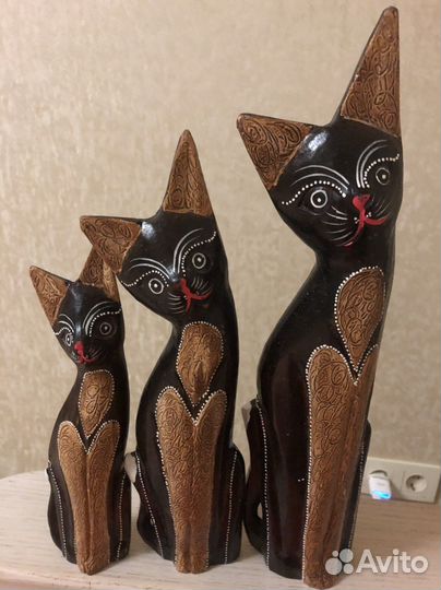 Статуэтки котики
