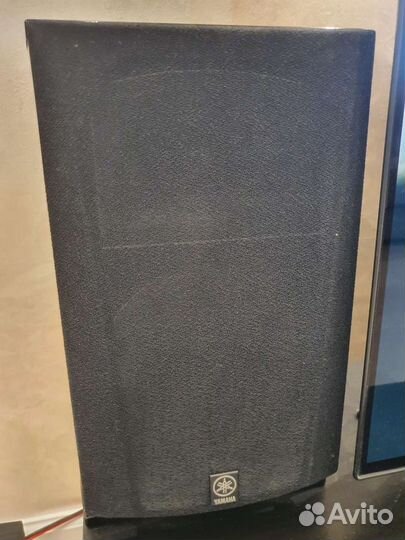 Акустические колонки yamaha
