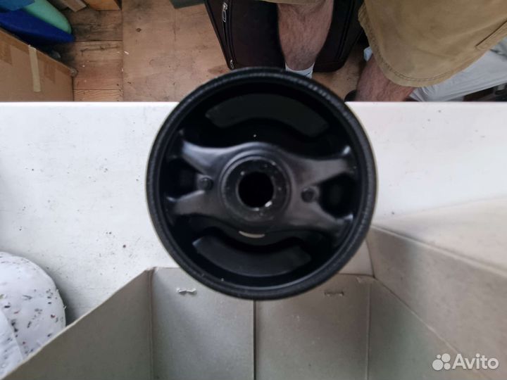 Подушка, опора двигателя, задняя Лансер 9