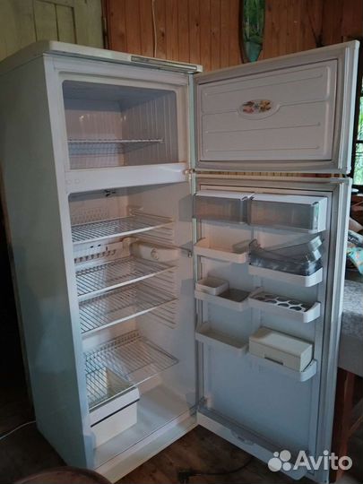Холодильник атлант бу
