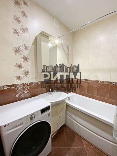 2-к. квартира, 69,3 м², 2/12 эт.