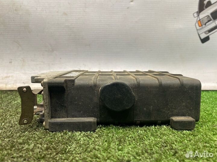 Блок управления двигателем Mercedes-Benz M102
