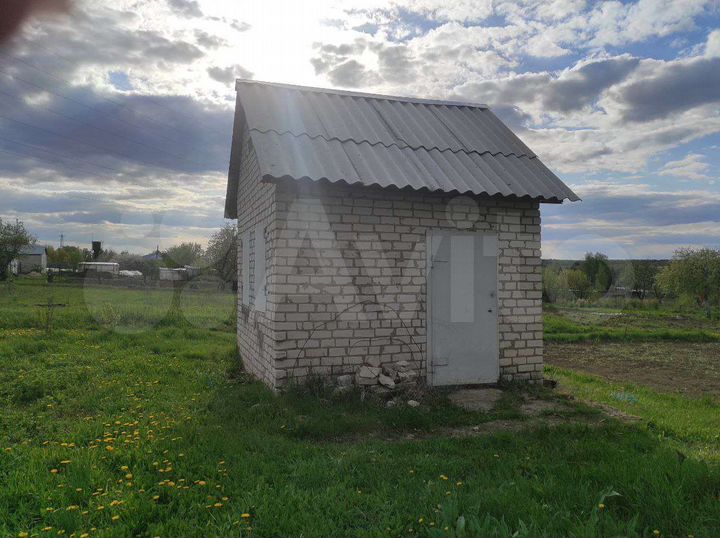 Дача 16 м² на участке 6 сот.