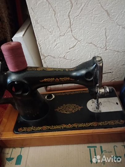 Швейная машинка Подольская ручная