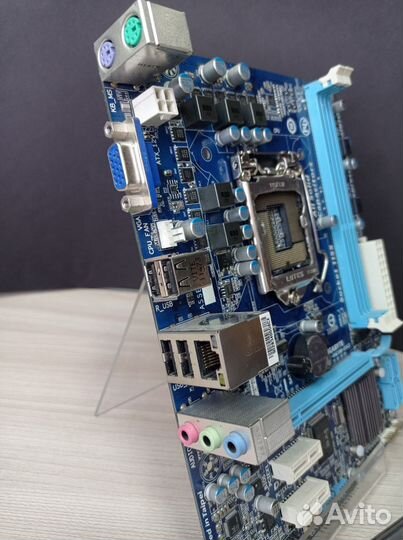 Материнская плата gigabite ga-h61m-ds2