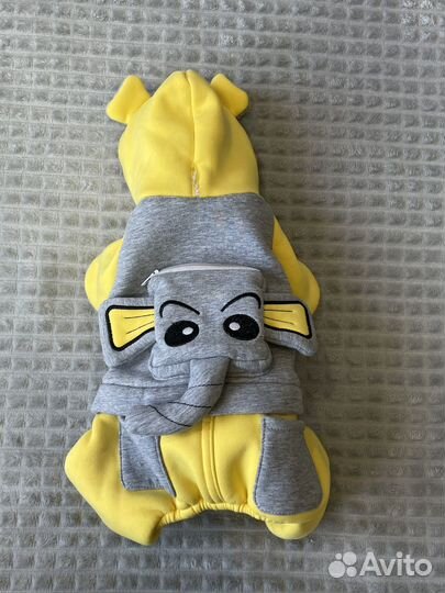 Комбинезон для маленькой собаки