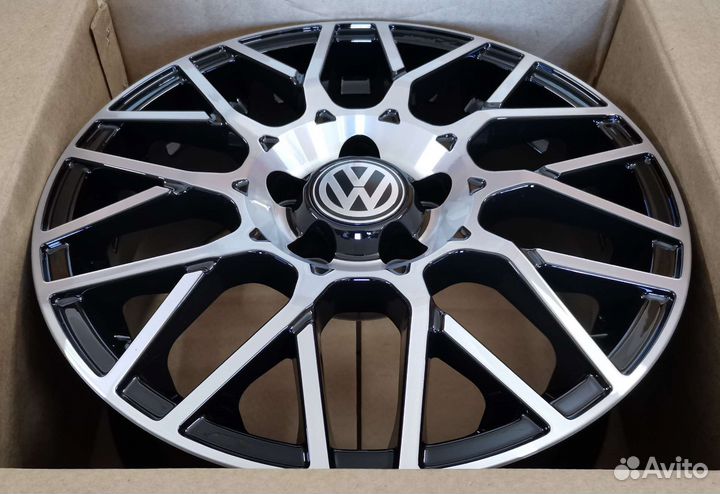 VW Polo, Skoda Rapid R15 новые