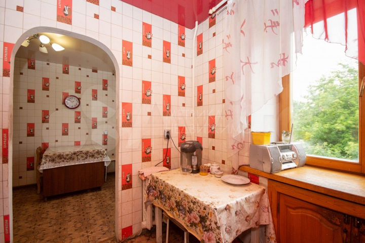 4-к. квартира, 60 м², 3/5 эт.