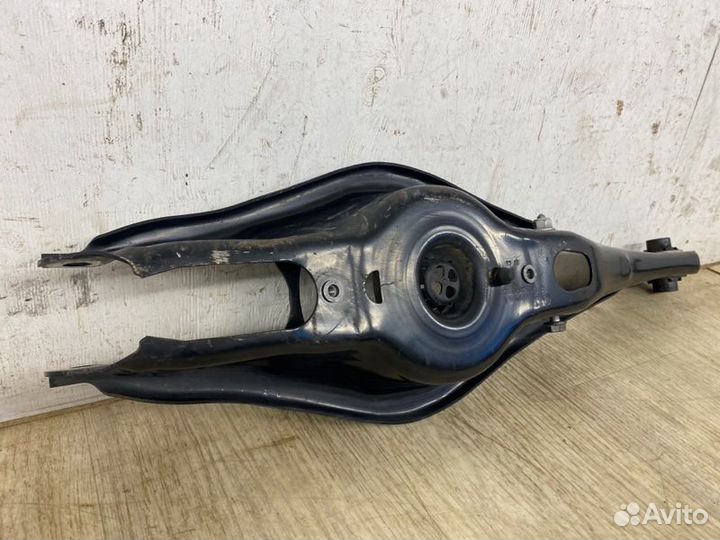 Рычаг подвески задний Volkswagen Tiguan 2016 2017