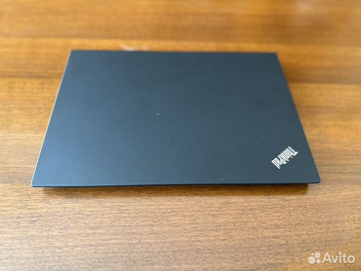 Мощный Thinkpad T14 i7-10610U/32гб/512SSD full hd