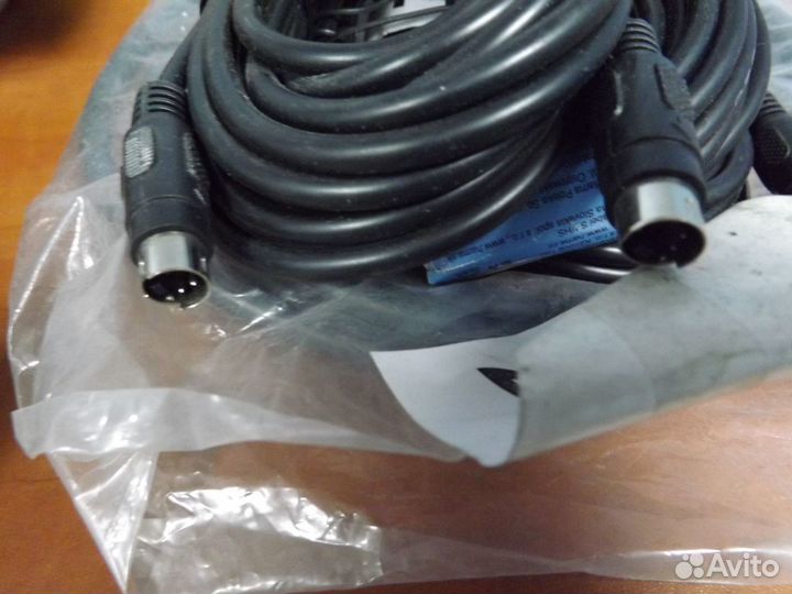 Кабель S-Video