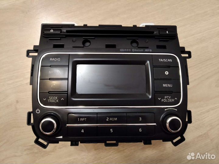 Штатная магнитола Kia Cerato 3