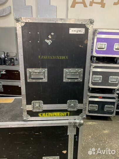 Martin Mac 2000 Profile