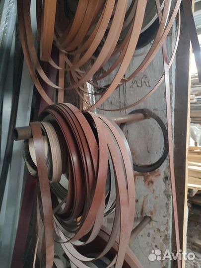 Станок кромкооблицовочный