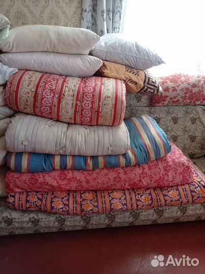 Подушки перо пуховые, матрасы, одеяла СССР