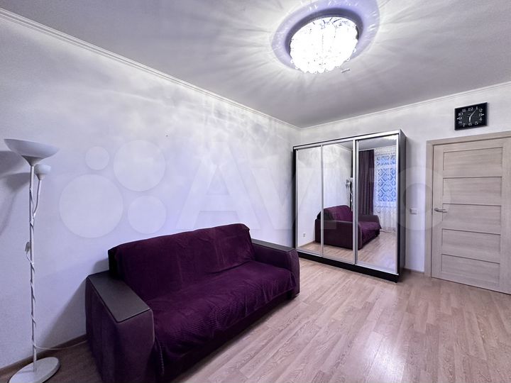 2-к. квартира, 54 м², 8/10 эт.