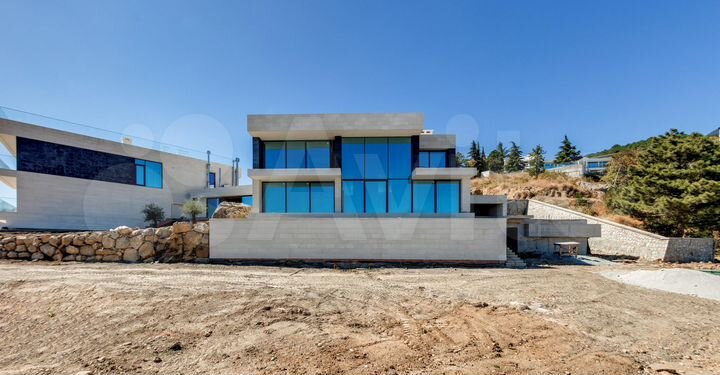 Дом 400 м² на участке 20 сот.