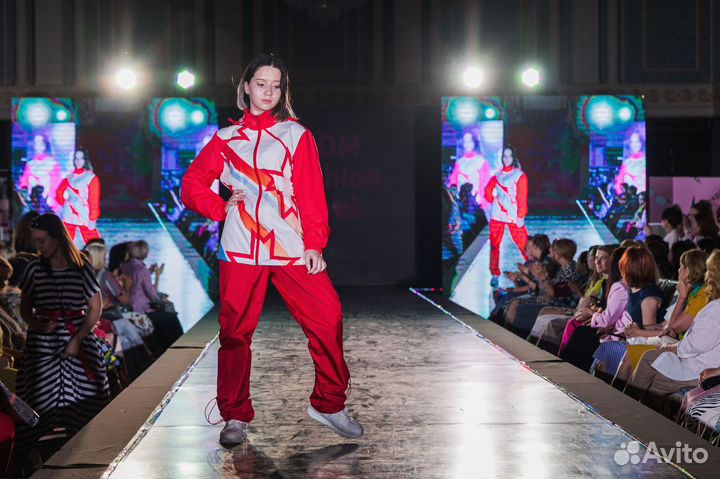 Ветрозащитный костюм на команду на заказ