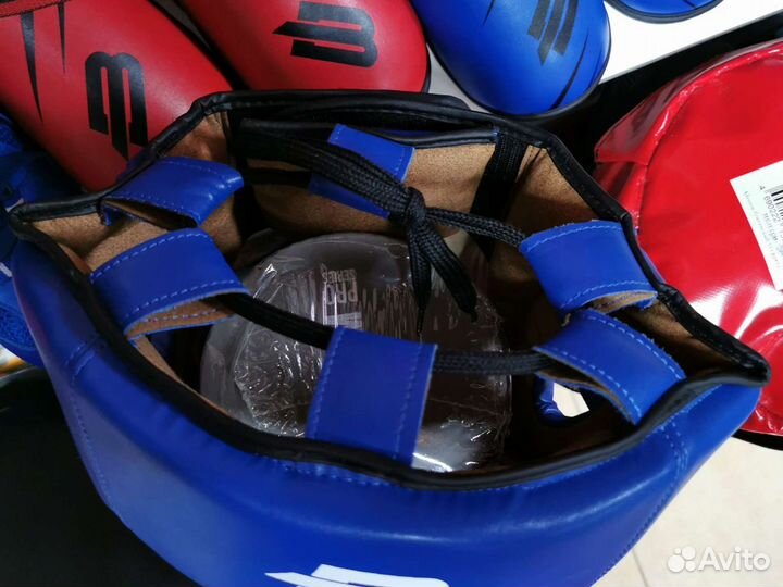 Шлем для единоборств