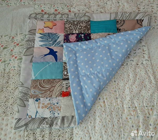 Лежак, подстилка, лоскутное одеяло