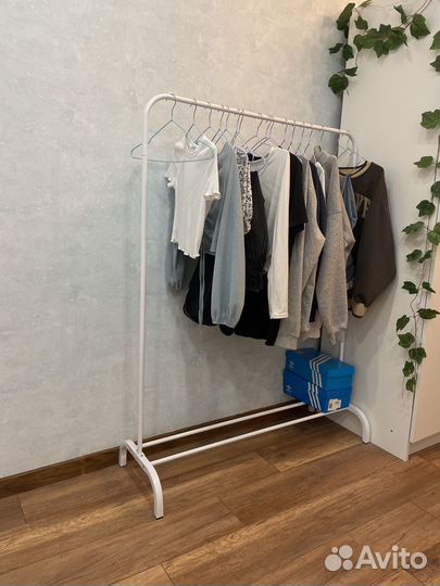 Вешалка напольная