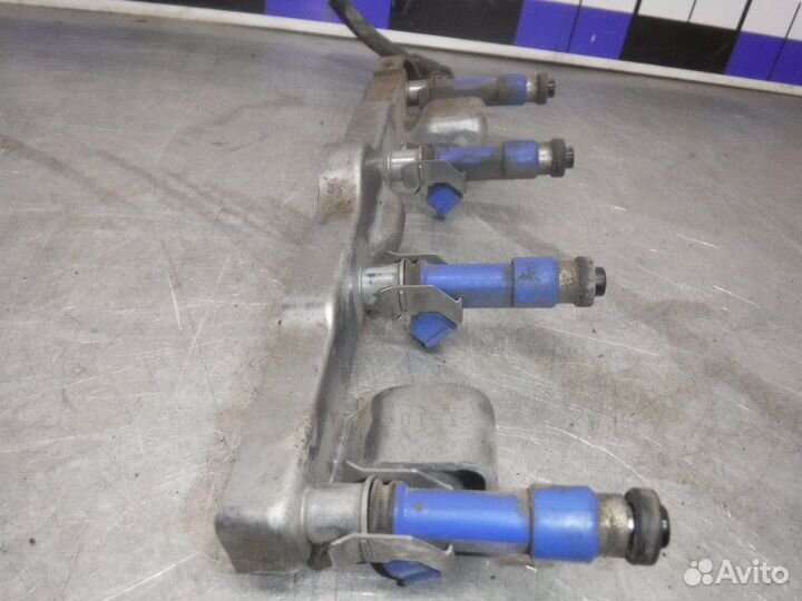 Форсунка Mazda 3 BL Z6 2011