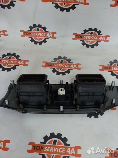 Накладка на торпедо Mitsubishi Lancer Cedia CS5W