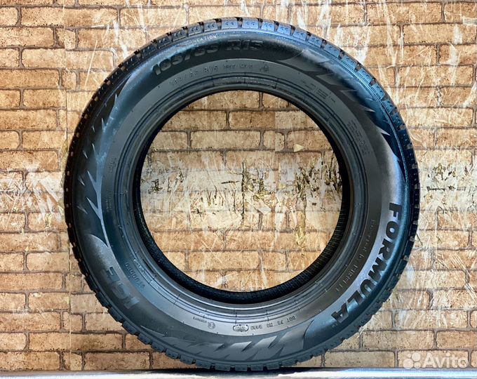 Pirelli Formula Ice 185/65 R15