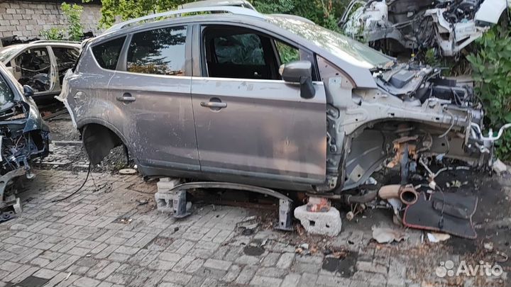 В разбор Ford Kuga 1