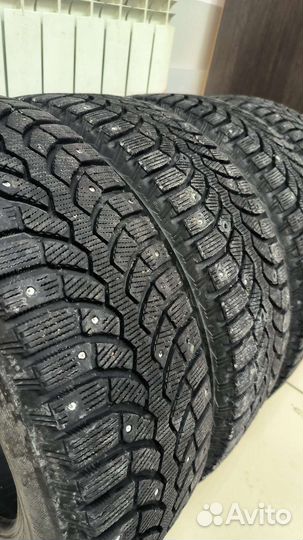 Bridgestone Blizzak Spike-01 185/65 R15 88T