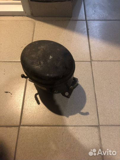 Компрессор для холодильника под 134 фреон